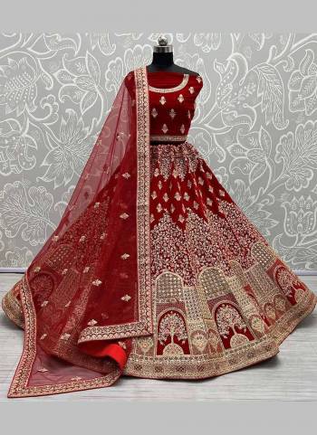 For A Beautiful Look,Grab These Pretty Colored Lehenga Choli.These Bloue And Lehenga Are Fabricated On Velvet Pair With Soft Net Dupatta.Its Beautified With Heavy Designer Work.