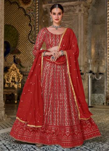 Look Pretty In?These Beautiful Colored Lehenga Choli.These Lehenga And Blouse Are Fabricated On Georgette Pair With Georgette Dupatta.Its Beautified With Heavy Sequance Embroidery Work.