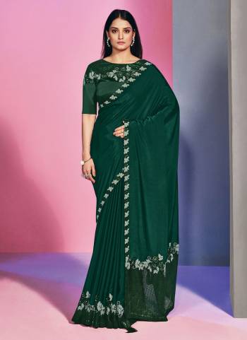 Here Is An Attractive Looking Beautiful Colored Saree.These Saree is Fabricated On Satin Silk Pair With Taffeta Silk Blouse.Its Beautified With Designer Work.