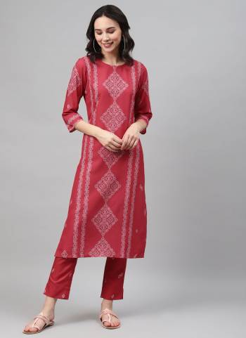 Grab These Casual Wear Readymade kurti in Beautiful Colored.These kurti is Fabricated On Rayon.Its Beautified With Digital Printed.Its Available in All Regular Size.