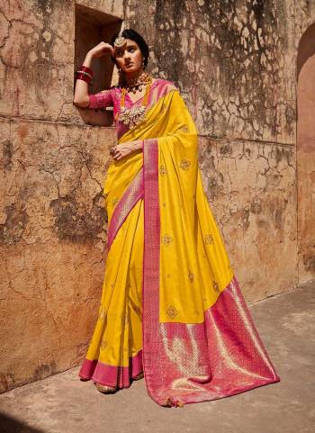 Grab These Different Looking Saree in Beautiful Colored Pair With Blouse.These Saree And Blouse Are Fabricated On Silk.Its Beautified With Heavy Weaving Designer,Embroidery Work.