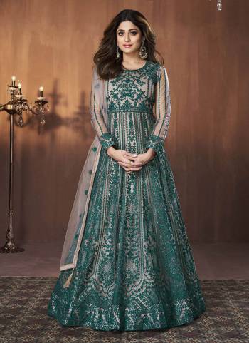 Grab These Free Size Stiched Suit in All Over Beautiful Colored.These Top is Fabricated On Butterfly Net Pair With Silk Satin Bottom And Butterfly Net Dupatta.Its Beautified With Heavy Designer Embroidery Work.