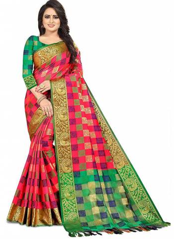 Looking Very Beautiful in These Pretty Colored Saree.These Saree And Blouse Are Fabricated On Cotton Silk.Its Beautified With Weaving Jacquard Designer Work.