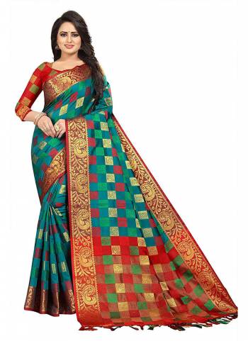 Looking Very Beautiful in These Pretty Colored Saree.These Saree And Blouse Are Fabricated On Cotton Silk.Its Beautified With Weaving Jacquard Designer Work.