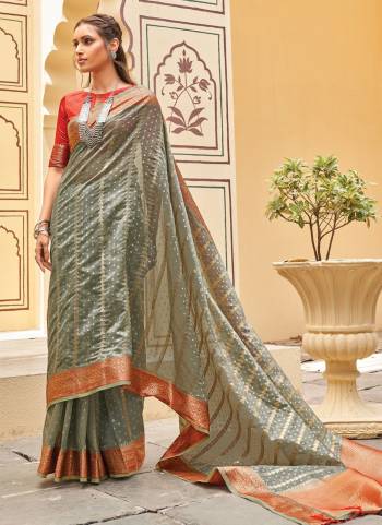 For A Proper Look,Grab These Saree In All Over Beautiful Colored.These Saree And Blouse Are Fabricated On Organza.Its Beaitified With Woven Designer Work.