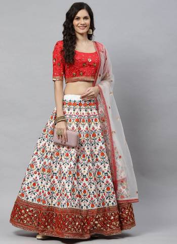 Grab These Designer Lehenga Choli in All Over Fine Colored.These Lehenga And Blouse Are Fabricated On Art Silk Pair With Net Blouse.Its Beautified With Heavy Designer Work.