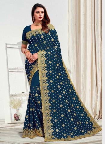 Grab These Designer Saree in All Over Fine Colored.These Saree And Blouse Are Fabricated On Vichitra Silk.Its Beautified With Designer Work.