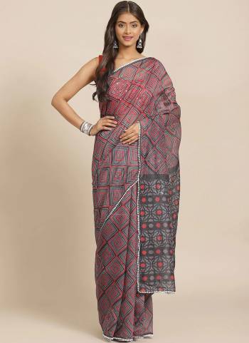 Garb These Saree in Fine Colored.These Saree is Fabricated On Cotton Blend Pair With Art Silk Blouse.Its Beautified With Printed And Sequance Work.