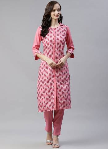 For A Casual Wear,Buy These Readymade Kurti in Pretty Colored.Its Fabricated On Rayon With Designer Digital Printed Work.Its Available in All Regular Size.