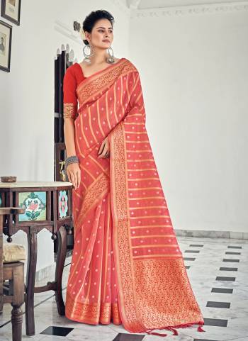 Looking Different in These Beautiful Colored Saree Pair With Blouse.These Saree And Blouse Are Fabricated on Organza.Its Beautified With Heavy Wevon Designer Work.