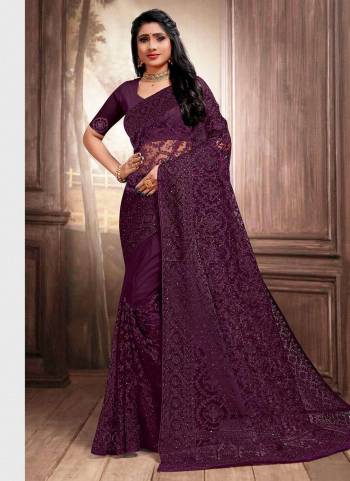 Grab These Designer Saree in All Over Fine Colored pair With Designer Blouse.These Saree And Blouse Are Fabricated On Net.Its Beautified With Heavy Designer Embroidery,Stone Work.