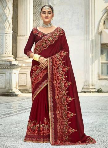 For A Different Look,Grab These Saree in Fine Colored Pair With Matching Bouse.These Saree And Blouse Are Fabricated On Art Silk.Its Beautified With Heavy Embroidery Work Designer Work.