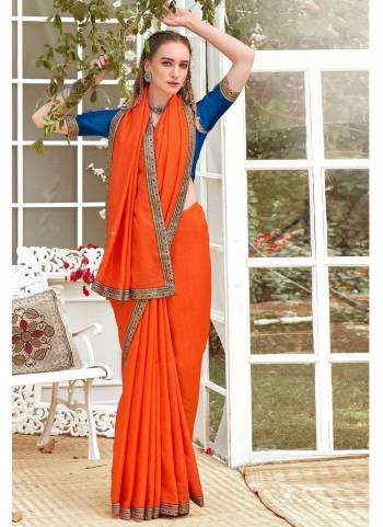 Grab These Casual Wear Saree in Fine Colored Pair With Contrasting Blouse.These Saree Is Fabricated On Vichitra Silk Pair With Art Silk Blouse.Its Beautified With Wevon Border,Swarovski Butta Designer Work.