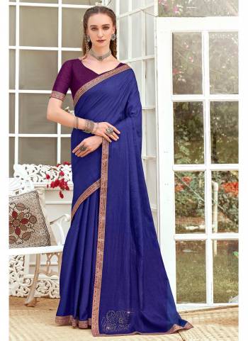 Grab These Casual Wear Saree in Fine Colored Pair With Contrasting Blouse.These Saree Is Fabricated On Vichitra Silk Pair With Art Silk Blouse.Its Beautified With Wevon Border,Swarovski Butta Designer Work.