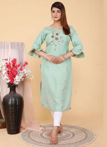 Grab These Readymade Top Come With Fine Colored.Its Fabricated on Soft Silk With Designer Khatli Hand Work.Its Available in All Regular Size.