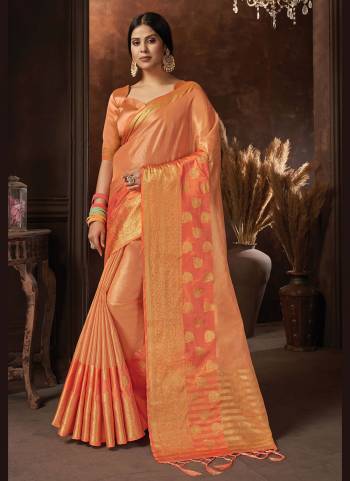 For A Different Look,Grab These Saree in All Over Beautiful Colored.These Saree And Blouse Are Fabricated On Organza.Its Beautified With Heavy Jari Wevon Designer Work.