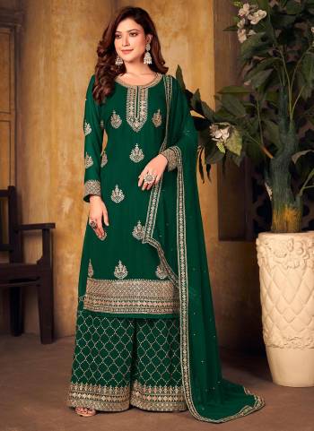 For A Proper Look,Grab These Plazzo Suit in All Over Beautiful Colored.These Top is Fabricated On Faux Georgette Pair With Faux Georgette Bottom And Dupatta.Its Beautified With Heavy Designer Embroidery Work.