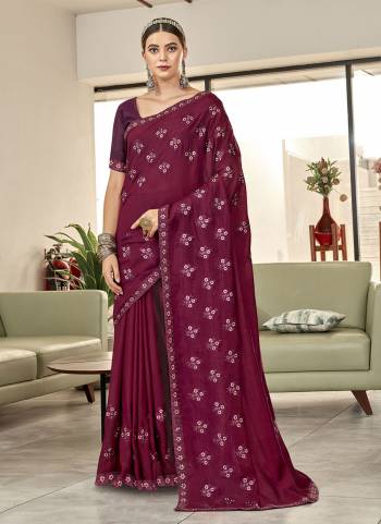 For A Beautiful Look,Grab These Saree in Fine Colored.These Saree And Blouse Are Fabricated On Art Silk.Its Beautified With  Designer Thread Embroidery Work.