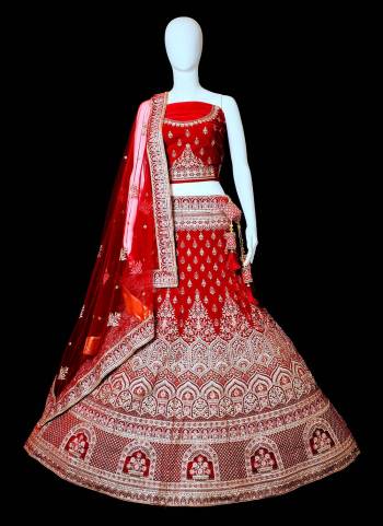 For A Designer Look,Grab These Designer Lehenga Choli in All Over Beautiful Colored.These Blouse And Lehenga Are Fabricated On Velvet Pair With Soft Net Dupatta.Its Beautified With Heavy Designer Thread Embroidery Work.