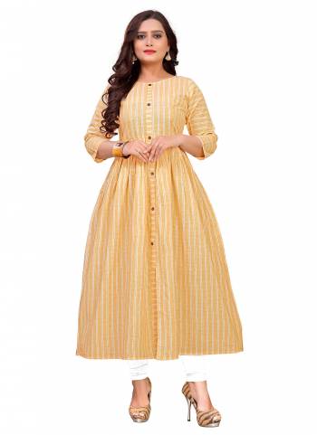 Grab These Kurti in Fine Colored.These Kurti is Fabricated On Cotton.Its Beautified With Wevon Lining Designer Work.