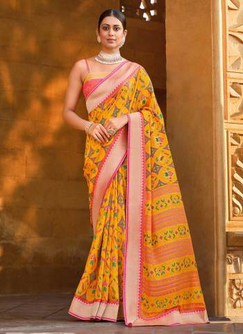 Grab These Beautiful Saree in Fine Colored.These Saree And Blouse Are Fabricated On Baraso Patola.its Beautified With  Woven Jari Designer And Patola Printed Work.