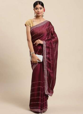 Grab These Beautiful Colored Saree Pair With Blouse.These Saree is Fabrcated On Chiffon Pair With Art Silk Blouse.Its Beautified With Mirror Embroidery Work.