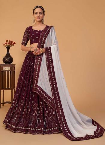 Grab These Designer Looking Lehenga in All Over Beautiful Colored.These Lehenga And Blouse Are Fabricated On Georgette Pair With Georgette Dupatta.its Beautified With Heavy Designer Work.