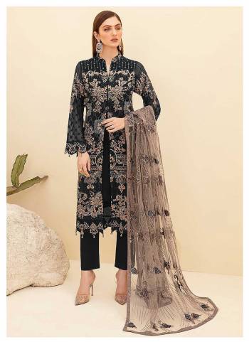 Grab These Designer Suit in All Over Fine Colored Pair With Bottom And Dupatta.These Top is Fabricated On Georgette Pair With Santoon Bottom And Nazmin Dupatta.Its Beautified With Heavy Designer Embroidery Work.