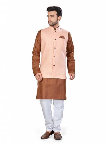 For A Festive Wear,Grab These Readymade Pair in Fine Colored.These Kurta And Jacket Are Fabricated On Linen Blend Pair With Cotton Bottom.Its Beautified With Solid Work.