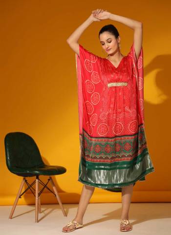 Grab These Kaftan Come With Beautiful Colored.Its Fabricated On Gajji Silk With Designer Patola,Bandhani Printed Work.