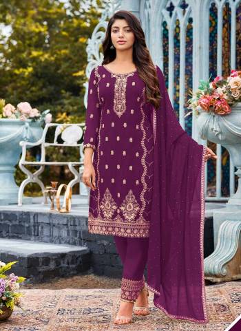 Grab These Suit in All Over Fine Colored.These Top And Dupatta Are Fabricated On Faux Georgette Pair With Santoon Bottom.Its Beautified With Designer Heavy Embroidery,Swarovski Work.