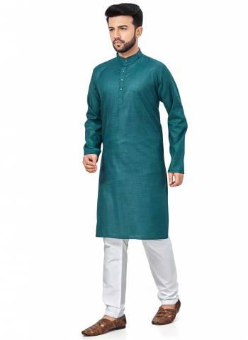 For A Festive Wear,Grab These Readymade Pair in Fine Colored.These Kurta And Bottom Are Fabricated On Cotton Blend Come With Solid Work.Its Available in All Regular Size.