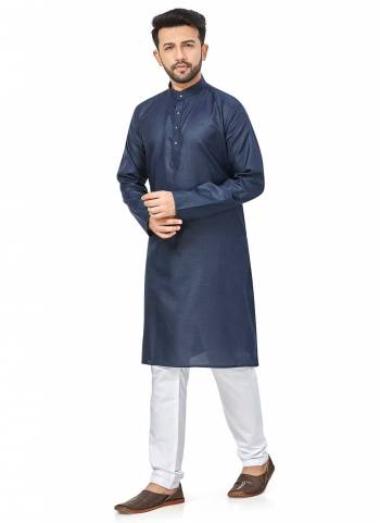 For A Festive Wear,Grab These Readymade Pair in Fine Colored.These Kurta And Bottom Are Fabricated On Cotton Blend Come With Solid Work.Its Available in All Regular Size.