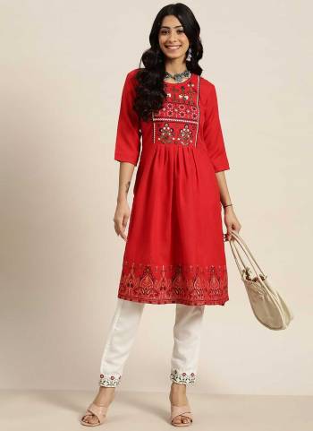 For A Different Look,Grab These Readymade pair in Fine Colored.These Kurti And Bottom Are Fabricated On Poly Cotton.Its Beautified With Designer Thread Embroidery Work.