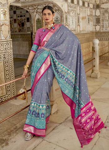 For A Beautiful Look,Grab These Saree in All Over Fine Colored.These Saree And Blouse Are Fabricated On Patola Silk.its Beautified With  Woven Jari Designer And Patola Printed Work.Buy Now.