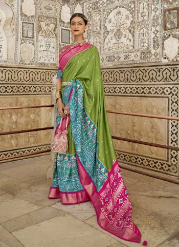 For A Beautiful Look,Grab These Saree in All Over Fine Colored.These Saree And Blouse Are Fabricated On Patola Silk.its Beautified With  Woven Jari Designer And Patola Printed Work.Buy Now.