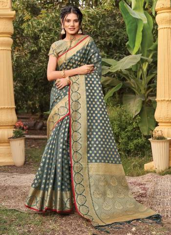 For A Proper Look,Grab These Saree Come With All Over Same Colored.These Saree And Blouse Are Fabricated On Organza.Its Beautified With Heavy Jari Wevon Designer Work.