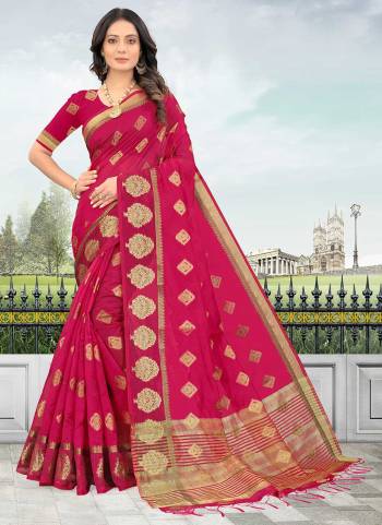 Grab TheseBeautiful Colored Saree Piar With Blouse.These Saree And Blouse Are Fabricated On Organza.Its Beautified With Heavy Wevon Designer Work.