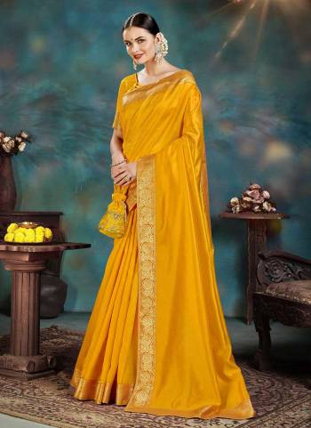 For A casual Wear,Grab These Saree Come With Fine Colored Pair With Matching Blouse.These Saree And Blouse Are Fabricated On Art Silk.Its Beautified With Wevon Designer Lace Border Work.