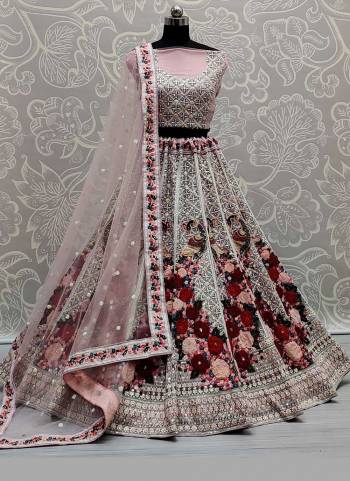 For A Designer Look,Grab These Lehenga Come With All Over Fine Colored.These Lehenga And Blouse Are Fabricated On Net Pair With SOft Net Dupatta.Its Beautified With Heavy Designer Work.