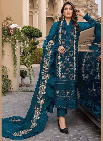 Grab These Semi Stiched Suit in All Over Fine Colored,These Top is Fabricated On Georgette Pair With Santoon Bottom And Nazmin Dupatta.Its Beautified With Heavy Designer Sequance Embroidery Work.