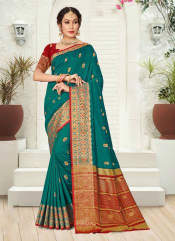 For A Casual Wear,Grab These Saree in Fine Colored Pair With Blouse.These Saree and Blouse Are Fabricated On Silk.Its Beautified With Heavy Jari Wevon Designer Work.