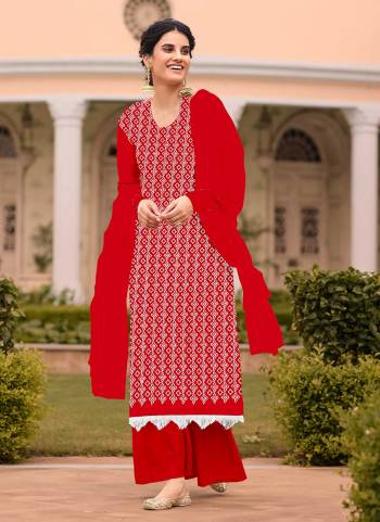 For A Casual Wear,Grab These Dress Materil Come With Fine Colored.These Top is Fabricated On Georgette Pair With American Bottom And Nazneen Dupatta.Its Beautified With Designer Sipli Embroidery Work.