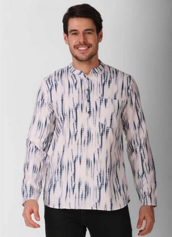 For A festive Wear,Grab These Readymade Kurta in Fine Colored.These Kurta is Fabricated On Cotton Rayon With Designer Digital Printed Work.Buy Now.