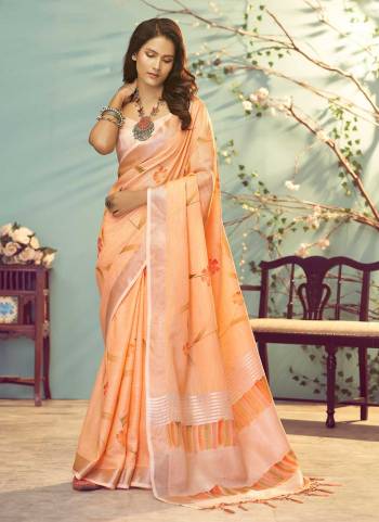 For A Different Look,Grab These Saree in Fine Colored Pair With Blouse.These Saree And Blouse Are Fabricated On Linen.Its Beautified With Heavy Wevon Designer,Digital Printed Work.