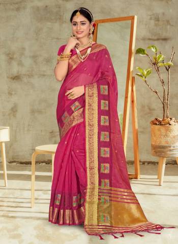 Grab These Fine Colored Saree Pair With Blouse.These Saree And Blouse Are Fabricated On Organza.Its Beautified With Wevon Jari Designer Work. 