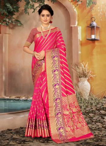 For A Different Look,Grab These Saree in Fine Colored Pair With Blouse.These Saree And Blouse Are Fabricated On Banarasi Silk.Its Beautified With Heavy Jari Wevon Designer Work.