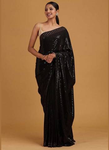 Grab These Saree in All Over Fine Colored Pair With Blouse.These Saree is Fabricated On Georgette Pair With  Satin Banglori Silk Blouse.Its Beautified With Sequance Embroidery And ,Jacquard Border Work.