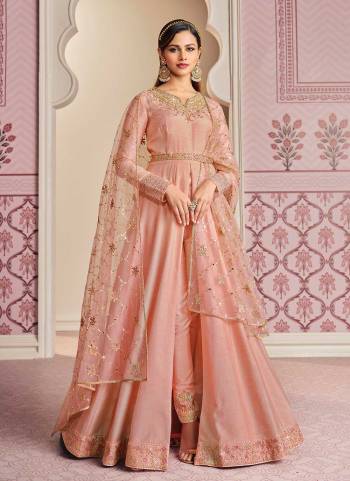 For A Designer Look,Grab These Suit in Fine Colored Pair With Bottom And Dupatta.These Top is Fabricated On Russian Silk Pair With Santoon Bottom And Butterfly Net Dupatta.Its Beautified With Designer Multy Embroidery,Diamond Work.