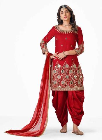 For A Festive Wear,Grab These Patiala Suit in All Over Fine Colored.These Top And Bottom Are Fabricated On Bitalian Soft Silk Pair With Net Dupatta.Its Beautified With Designer Real Mirror Embroidery Work.